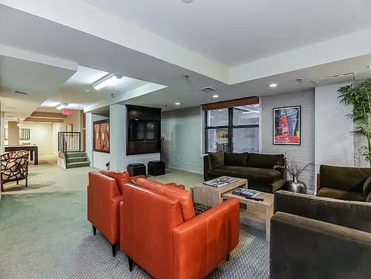 Rented by Sotheby's International Realty | media 39