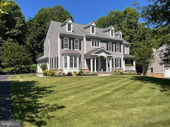 4325 Buckskin Wood Dr, Ellicott City, MD 21042