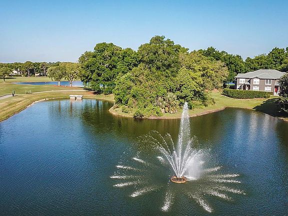 Golf Course and Lake Views