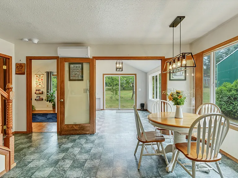 3194 Crooked Finger Rd NE — Photo 26