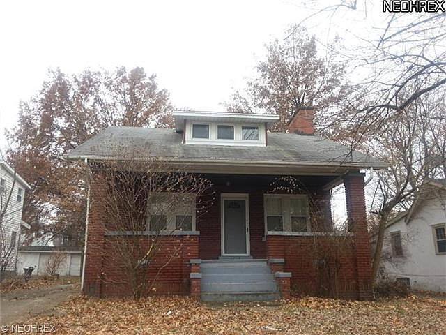 1st image of 3250 Altamont Ave