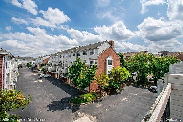 1337 S Washington Ave — Photo 5