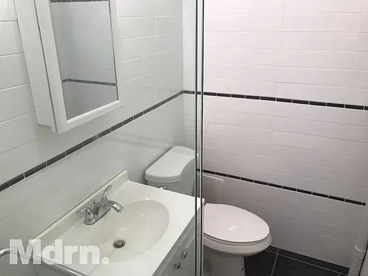 Rented by Mdrn Residential | media 11