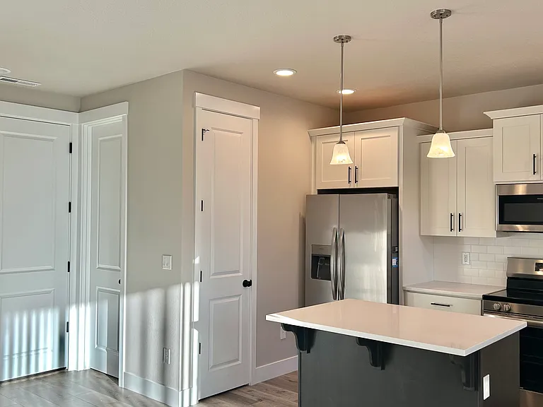 8401 NE 134th Ave — Photo 3
