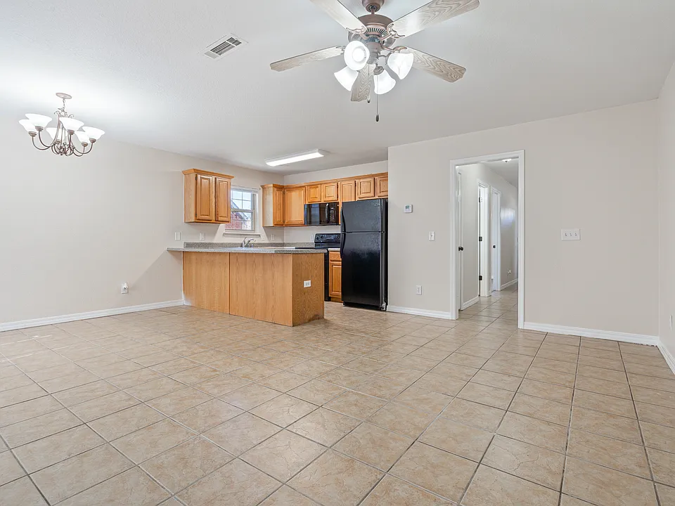 2641 Bowman Dr