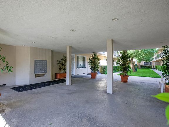 3rd image of 4718 Kester Ave APT 206