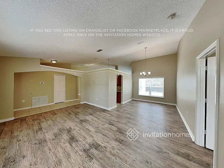 1351 Azora Dr — Photo 3
