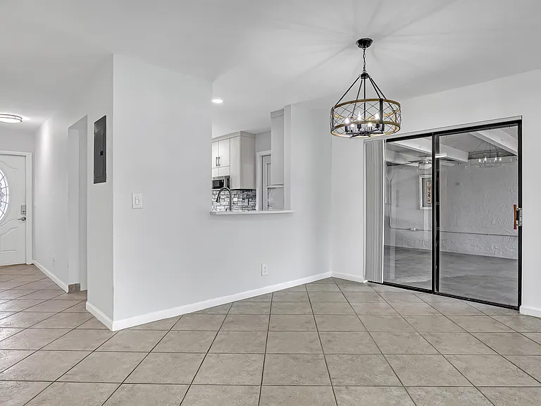 14735 Wildflower Ln — Photo 8