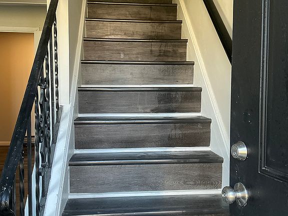 2nd image of 322 Adele Ave NW