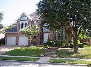 1st image of 945 Fountain Dr