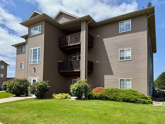 3rd image of 505 Penn Ct APT 3