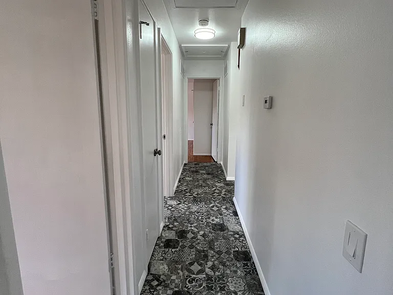 1065 Paddock Dr — Photo 21