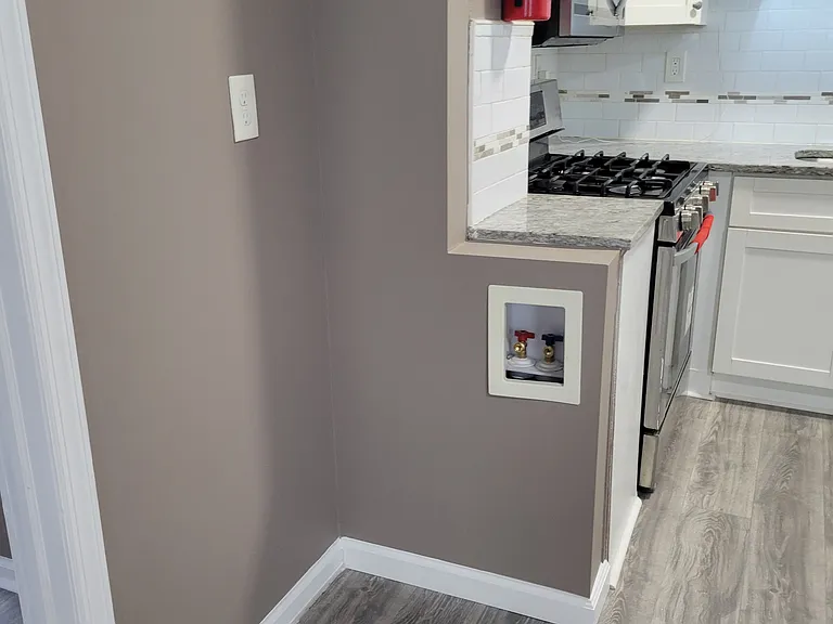 15 Somerset St #2 — Photo 12