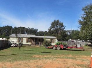 1939 Feldon Ln, Cantonment, FL 32533