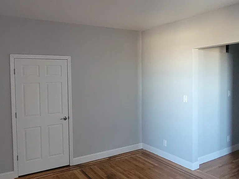 111 Garrison Avenue — Photo 2