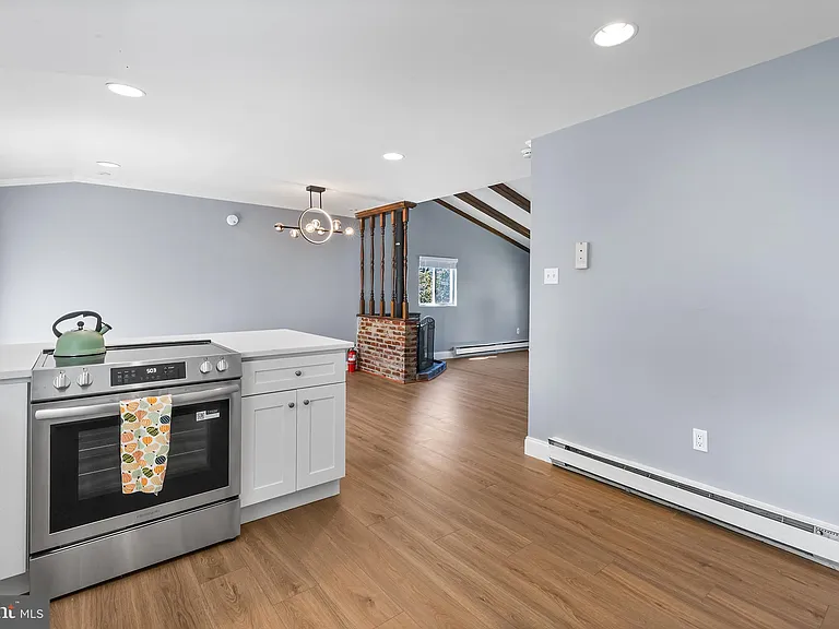 343 Sugartown Rd #B — Photo 5