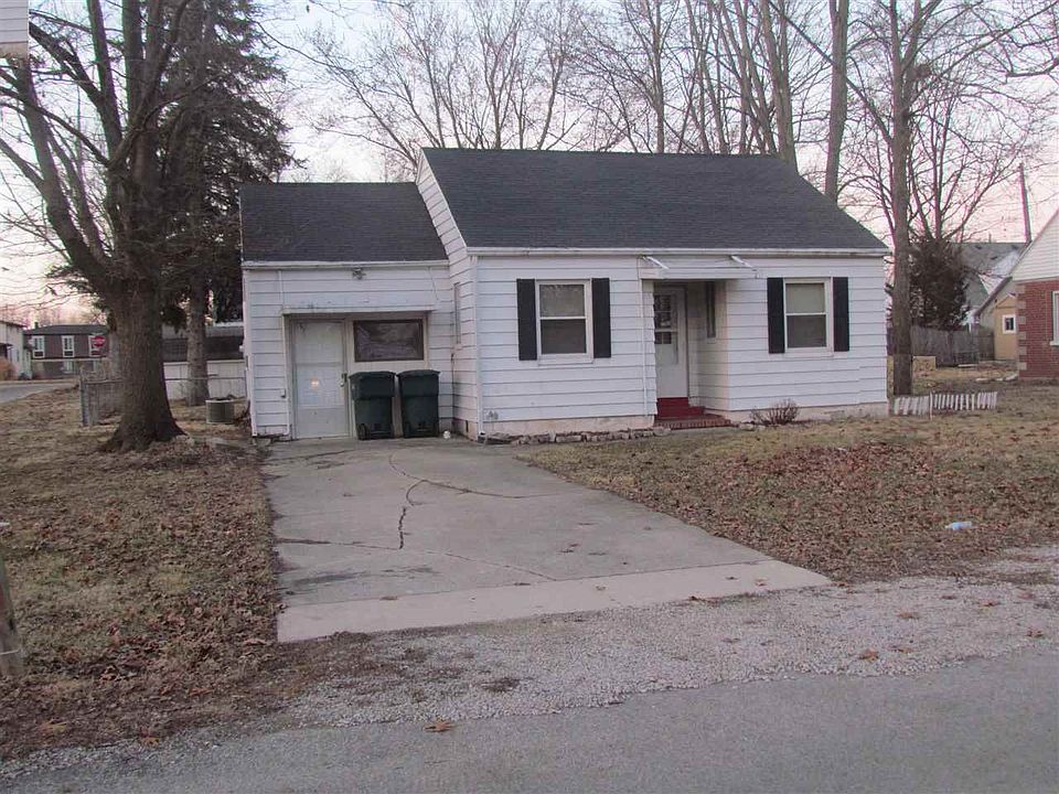 1st image of 112 W Waid Ave