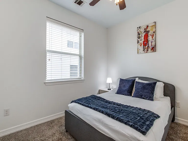 30th St Townhomes — Photo 14