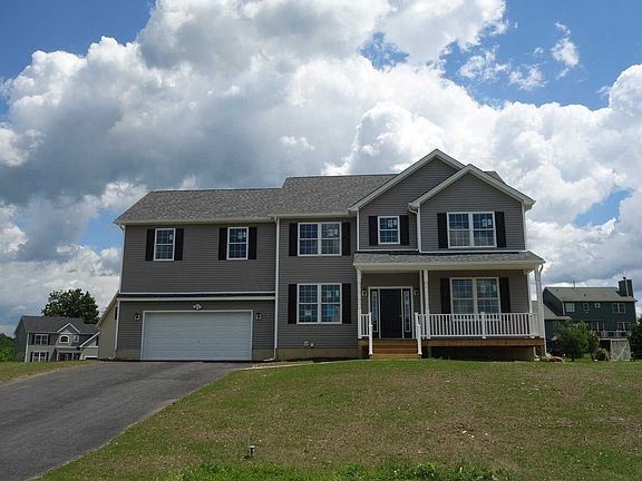 2nd image of 107 Winding Brook Ct