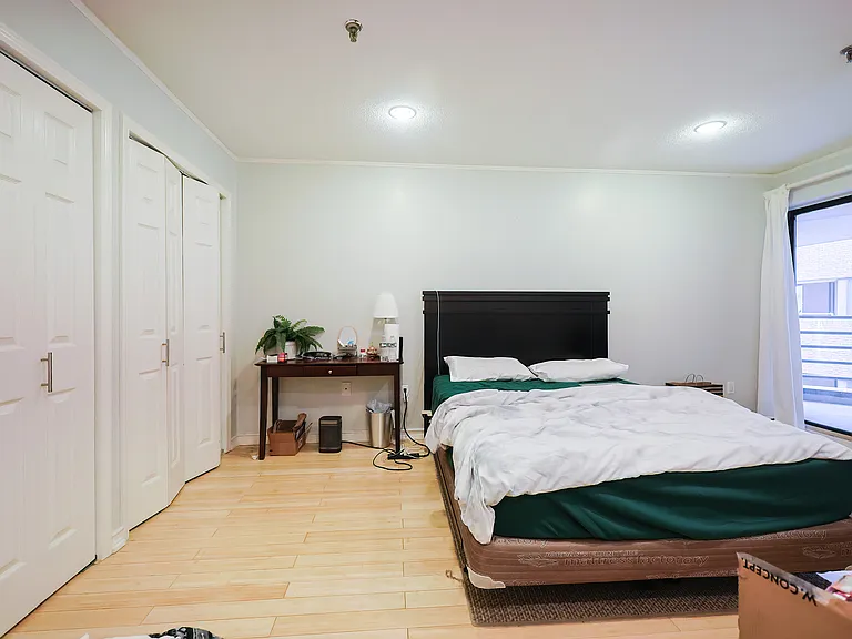 147 Kelton St #607 — Photo 4