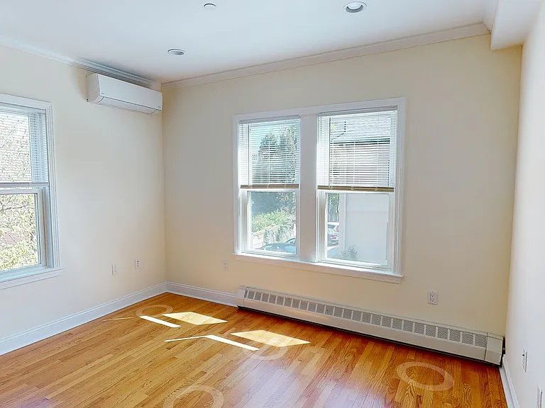 1 Langdon St #16 — Photo 2