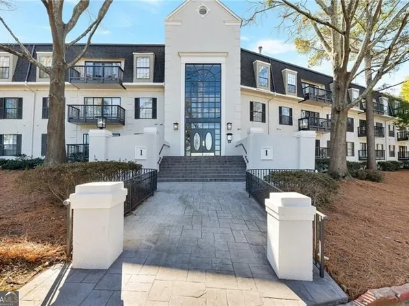 1111 Pine Heights Dr NE, Atlanta, GA 30324