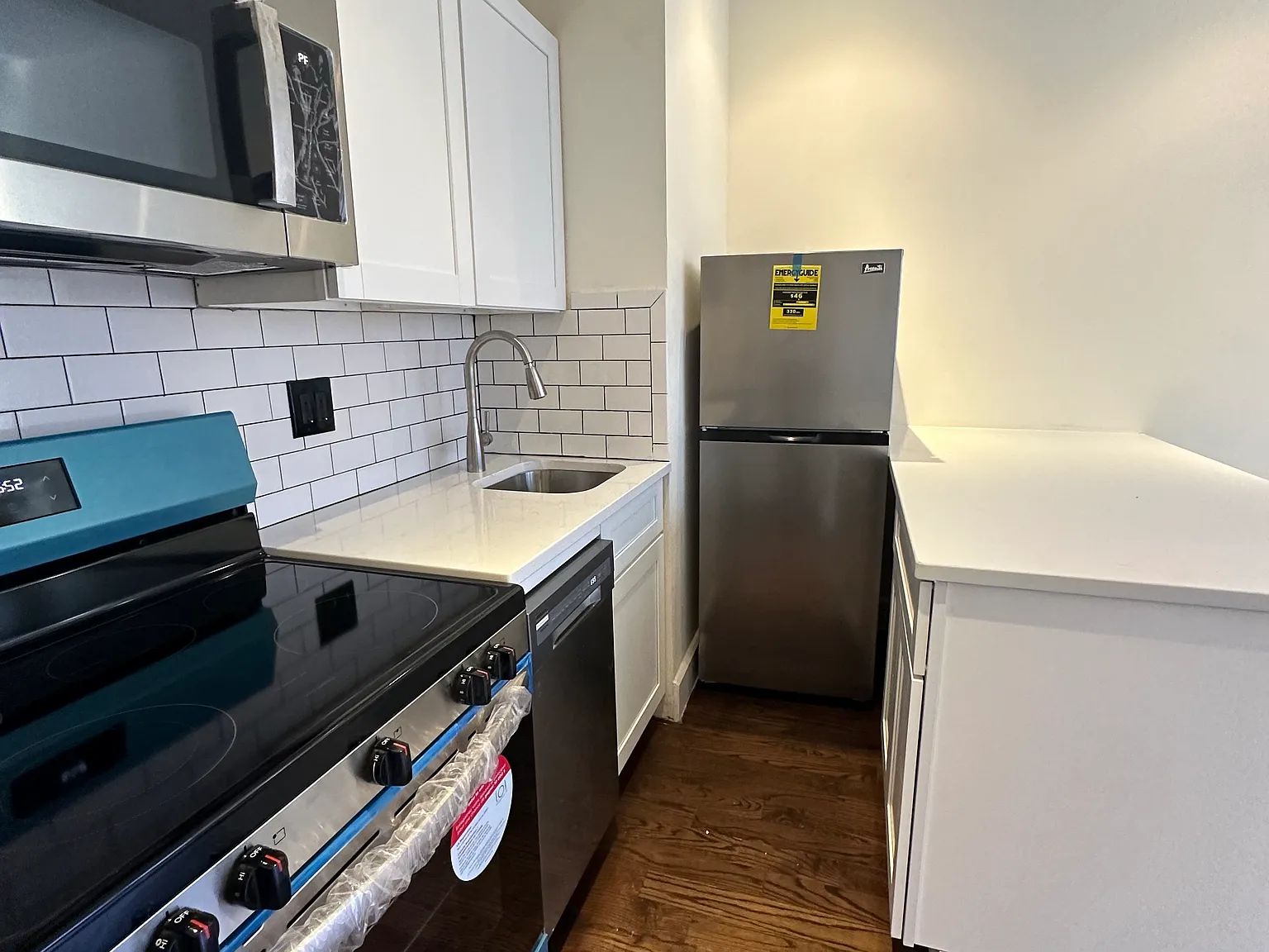 306 West 22nd Street — Photo 3