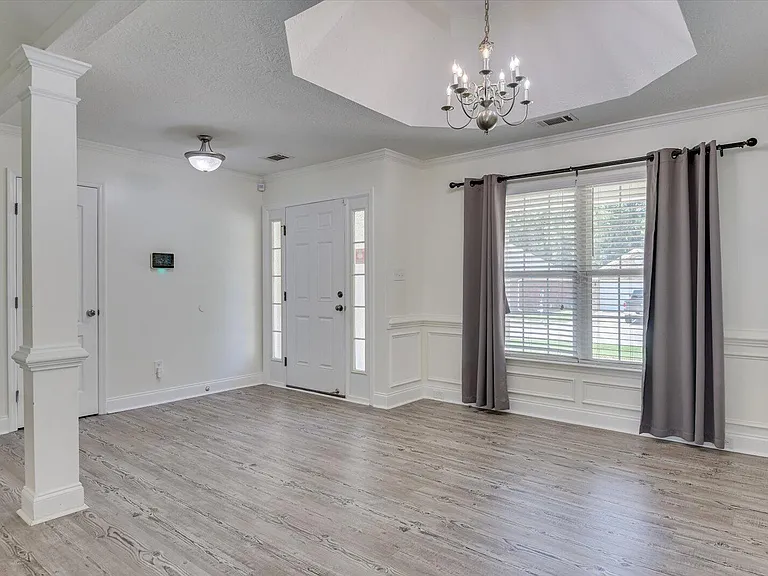 610 Butler Springs Cir — Photo 18