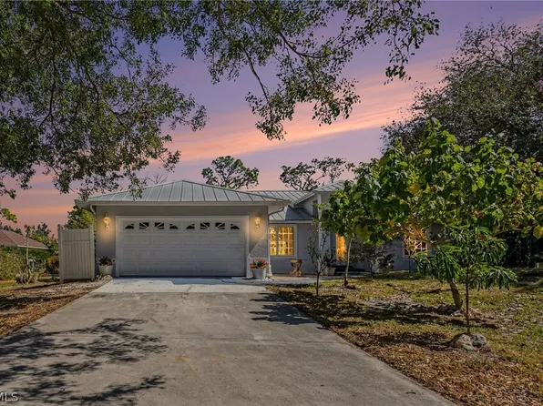 6100 Briarcliff Rd, Fort Myers, FL 33912