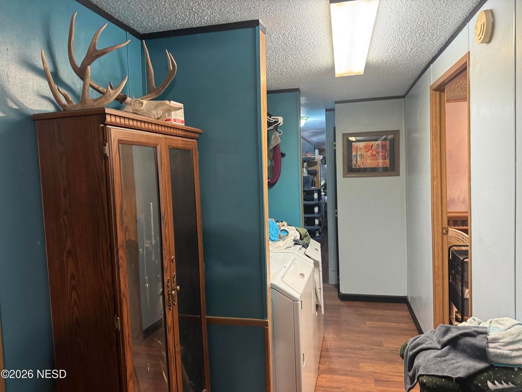 28 19th Ave SW, Watertown, SD - View 6