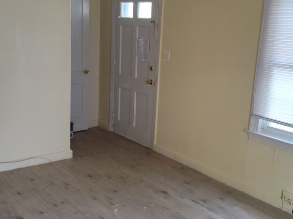 (undisclosed Address)