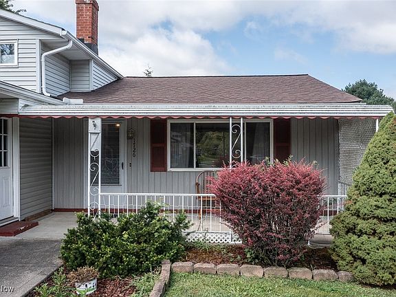 2nd image of 1726 Berwick Dr