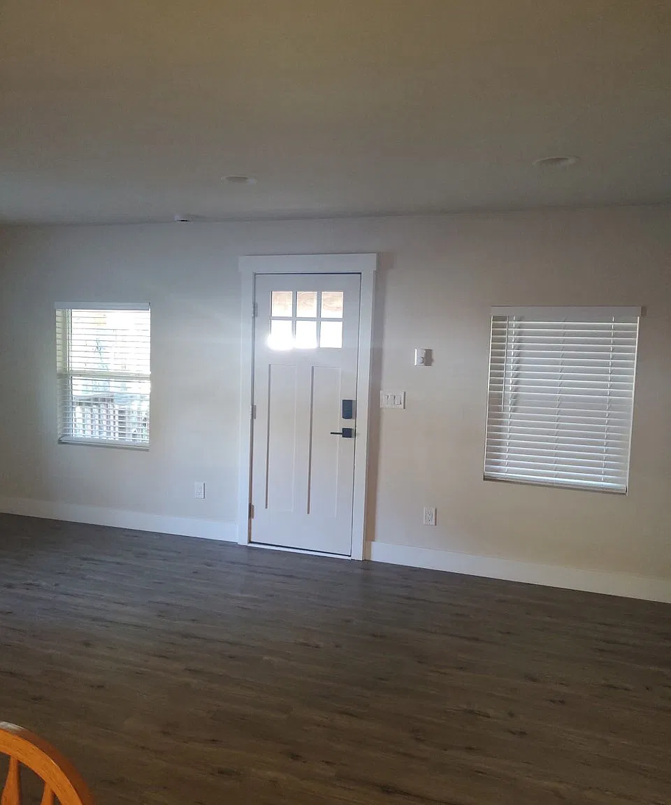 2 bed, $2,300 — Photo 2