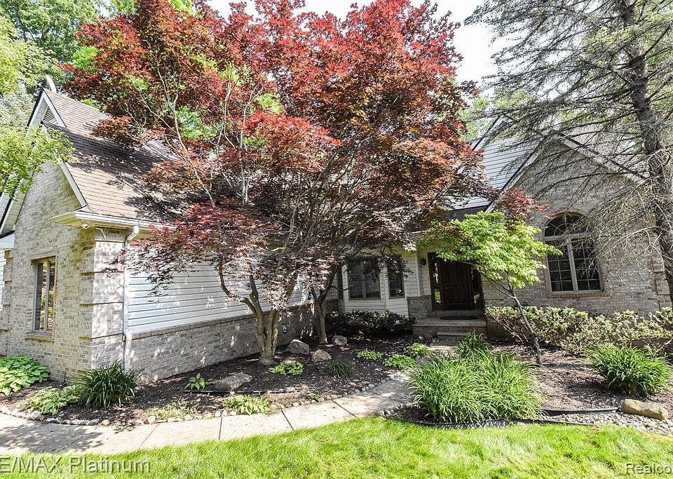 1st image of 7976 Lee Rd