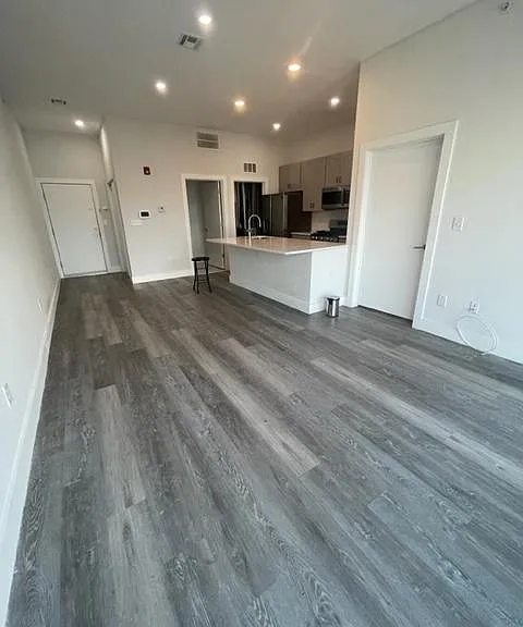 15 Library Ct #301 — Photo 2
