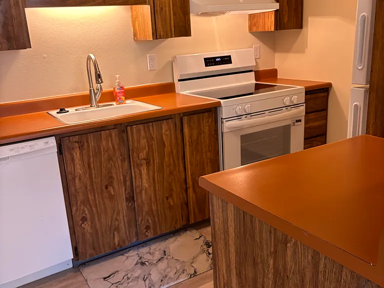 7540H SW Scenic Dr #107H — Photo 4