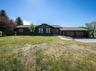 2336 Berdahl Ave, Cody, WY 82414