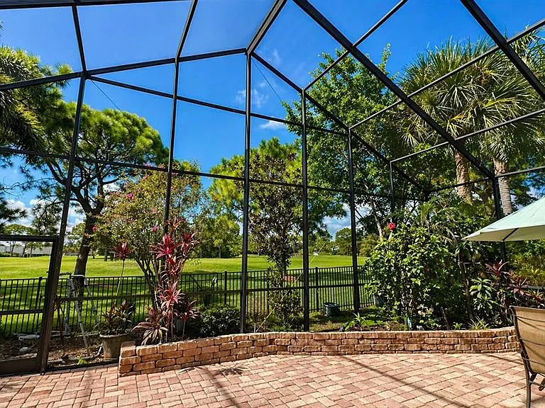 2508 Clarinet Dr — Photo 12