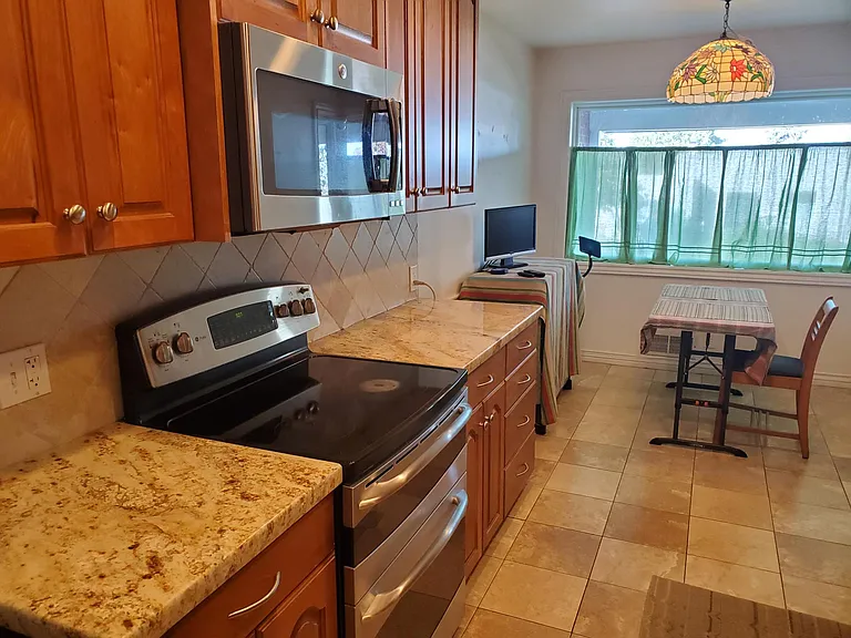 1137 S Mercedes Way — Photo 12
