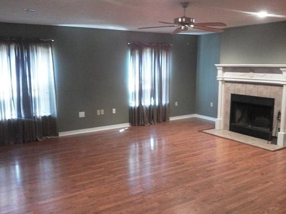 2nd image of 3576 Westbrook Dr