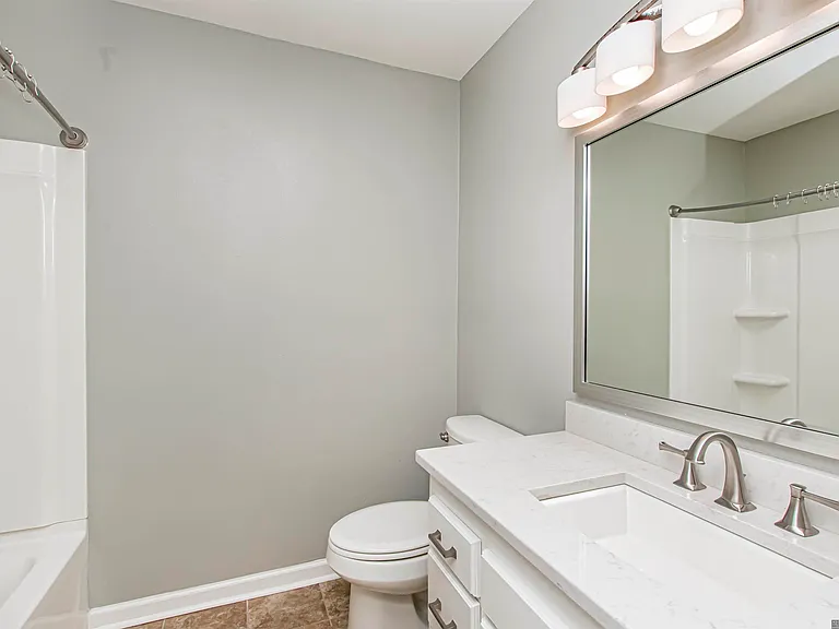 13333 Parwood Ave — Photo 14