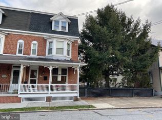 163 S East St, Spring Grove, PA 17362