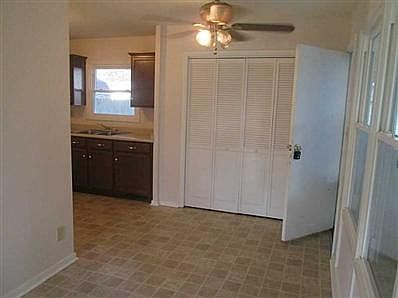 Breakfast Area/Room.