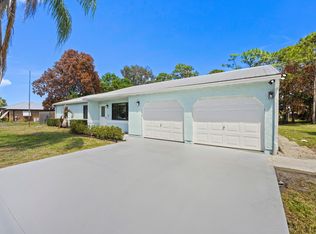 2225 SE Flanders Rd, Port Saint Lucie, FL 34952