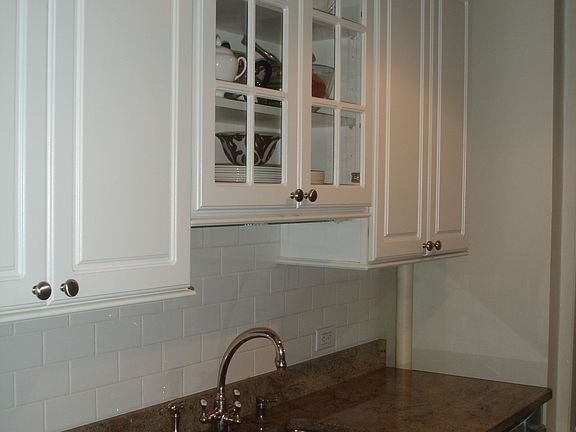 Franke Faucet w/ filtration system