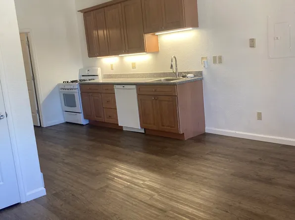 210 NW 5th St, 210 NW 5th St #4, Cedaredge, CO 81413