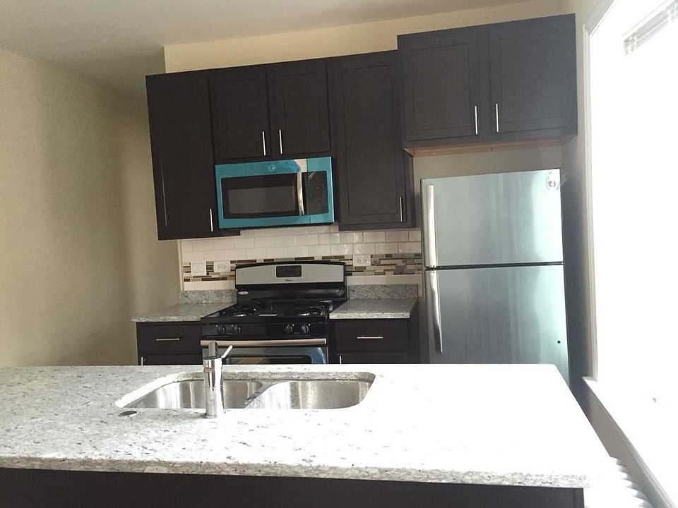 1st image of 4815 N Kildare Ave #1