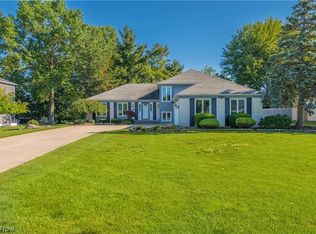 28098 Settlers Reserve Way, Westlake, OH 44145