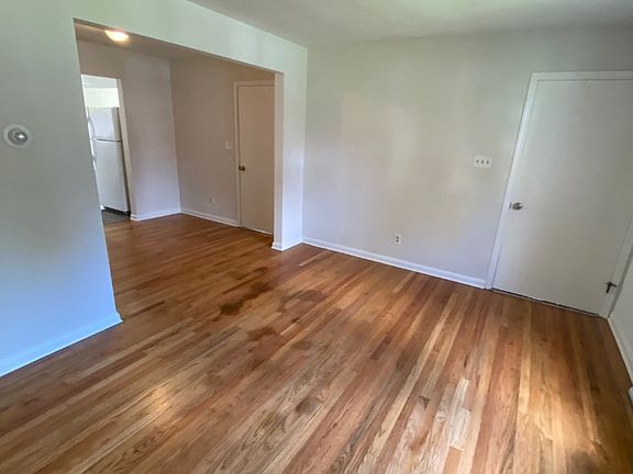 5th image of 2095 23rd St #1