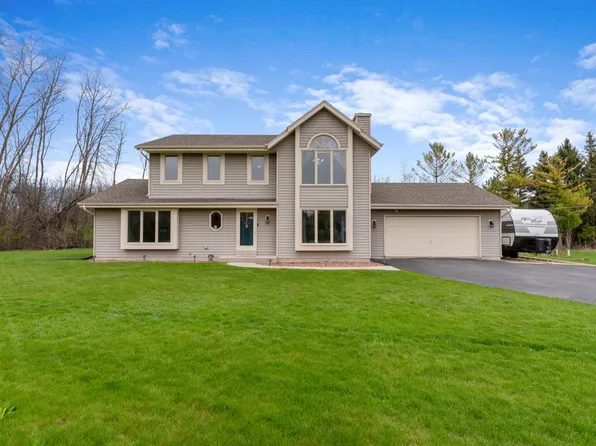 10038 North Brookdale DRIVE, Mequon, WI 53092